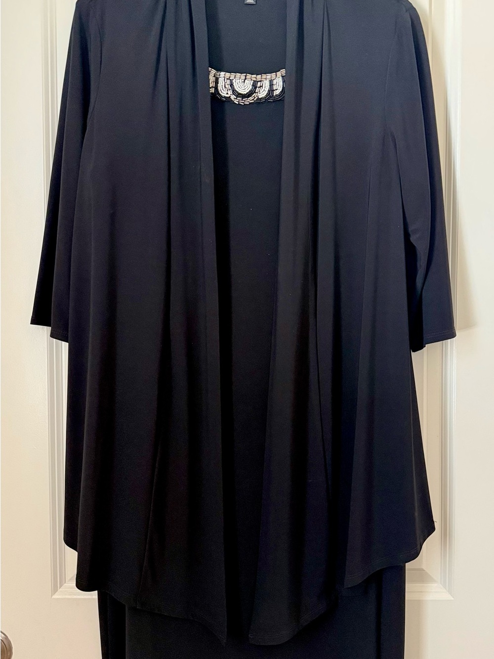 Jones New York Black Dress with Beading at Neck and Attached Jacket. EUC size 18